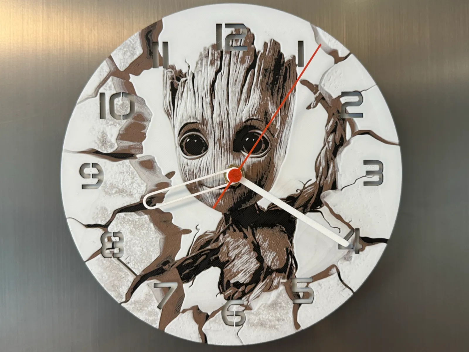 Wall / Desk Clock Groot kid HueForge