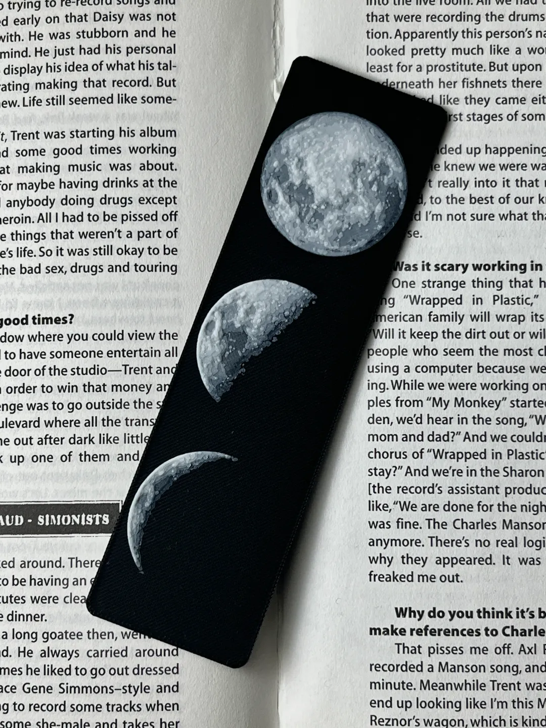 Moon phase bookmarks - only 2 colours