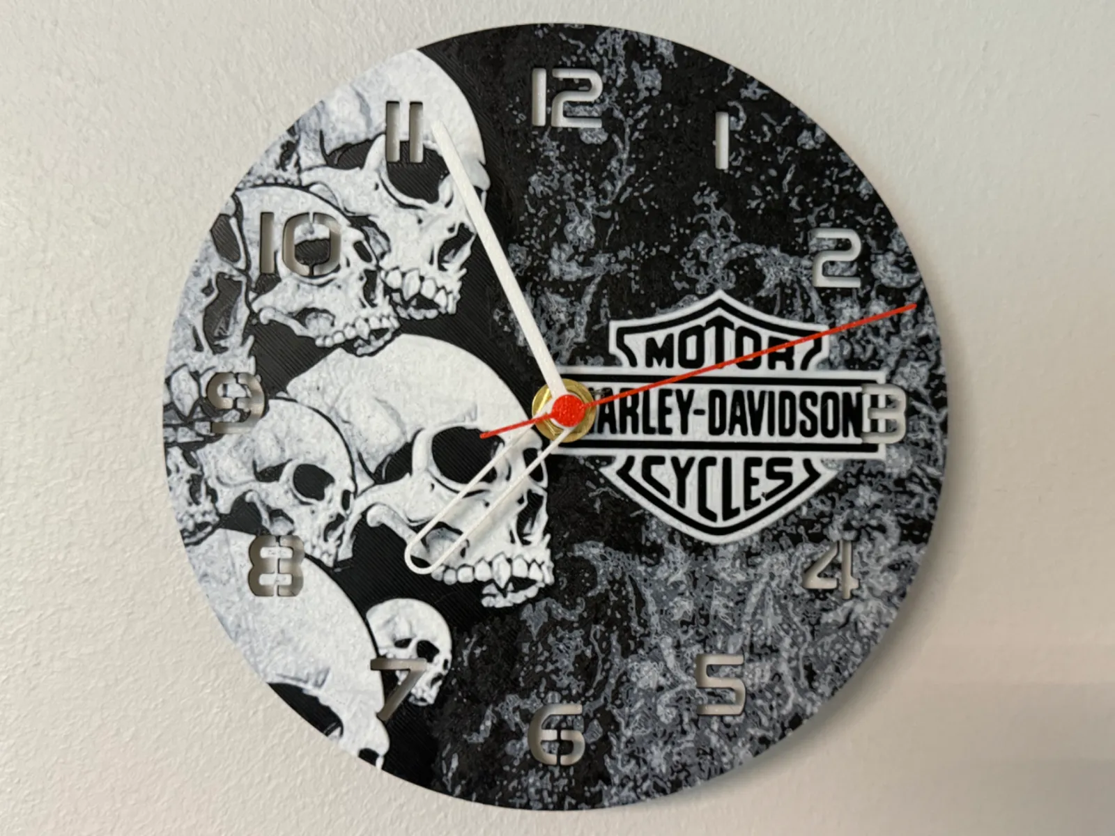 Wall Clock / Desk Clock Harley Davidson - HueForge