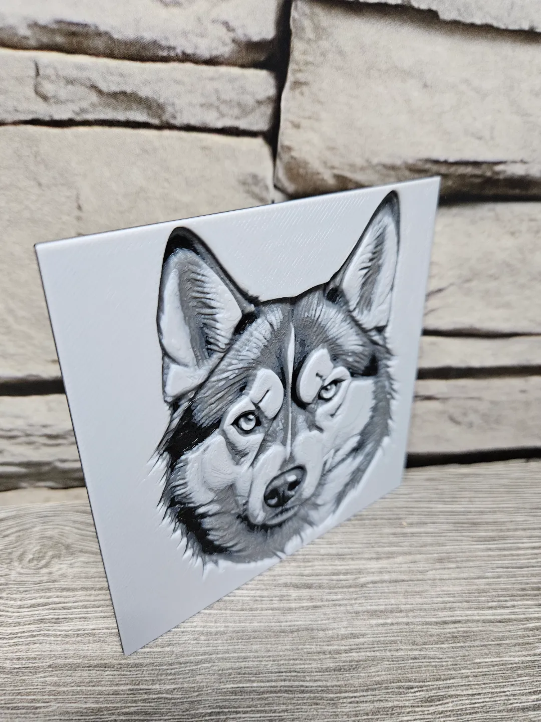 Husky in HueForge Black and White