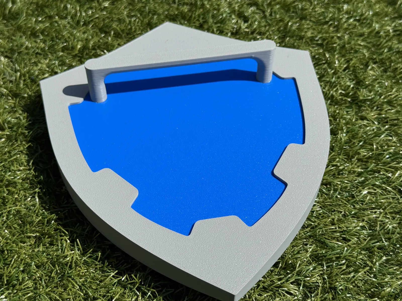 Zelda Hylian Shield & Master Sword With Wall Mount