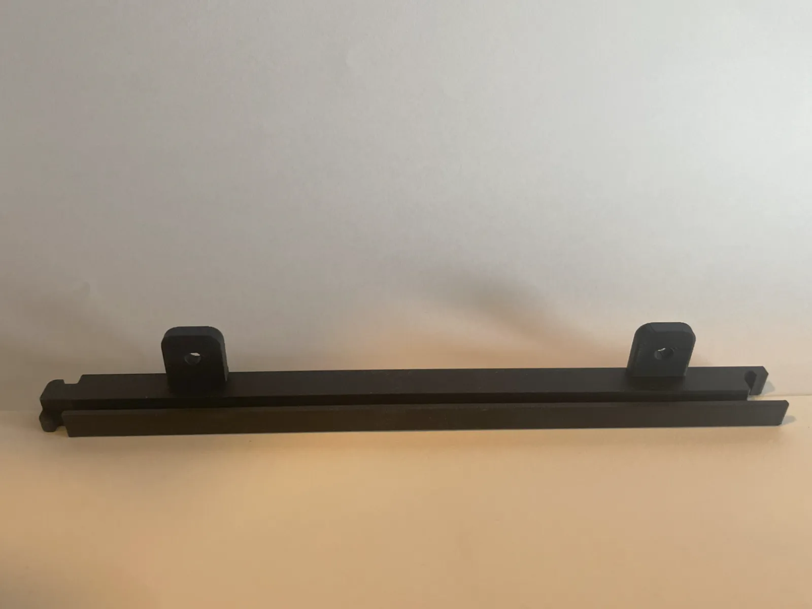 Hueforge wall mount compact stand