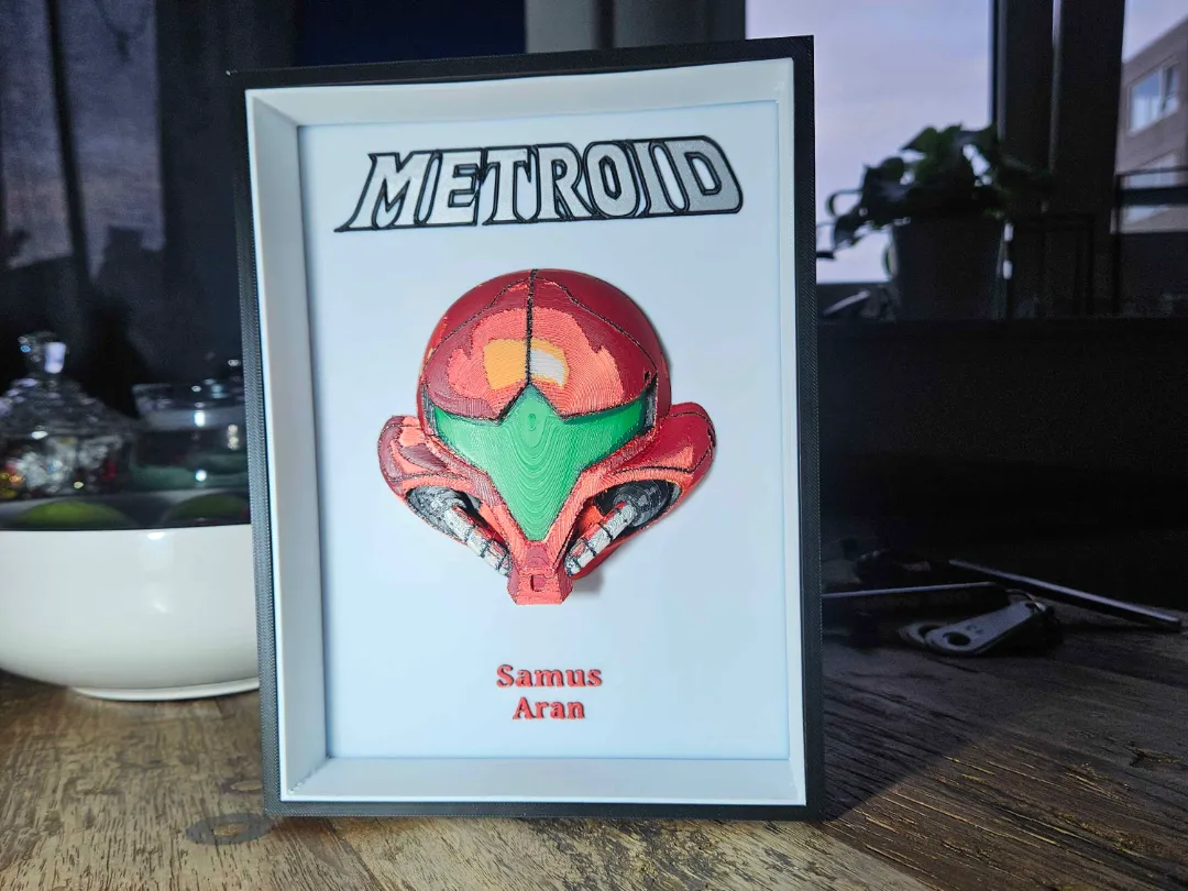 Metroid - Samus Aran Helmet Display