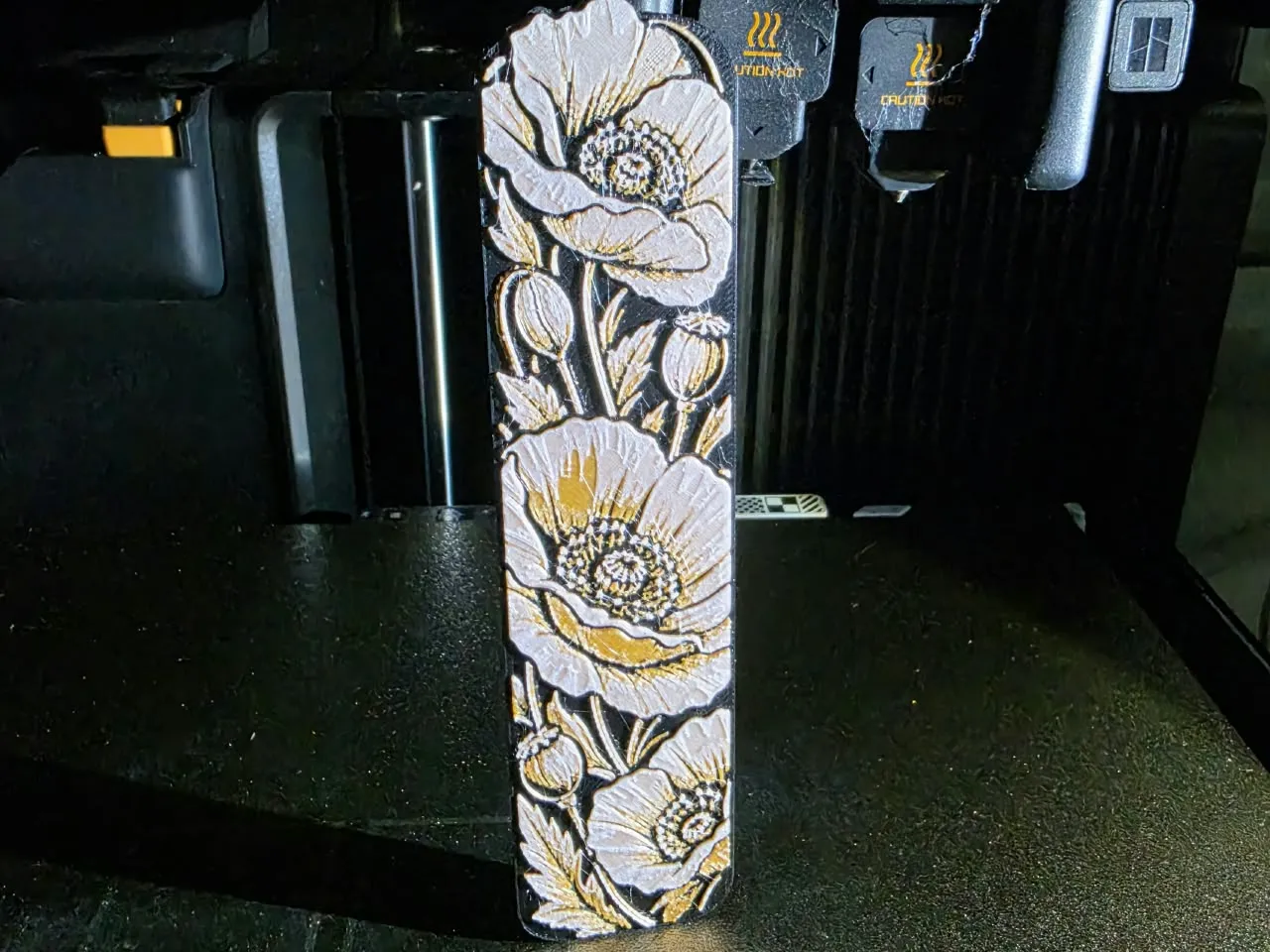 Botanical Poppies – HueForge Bookmark