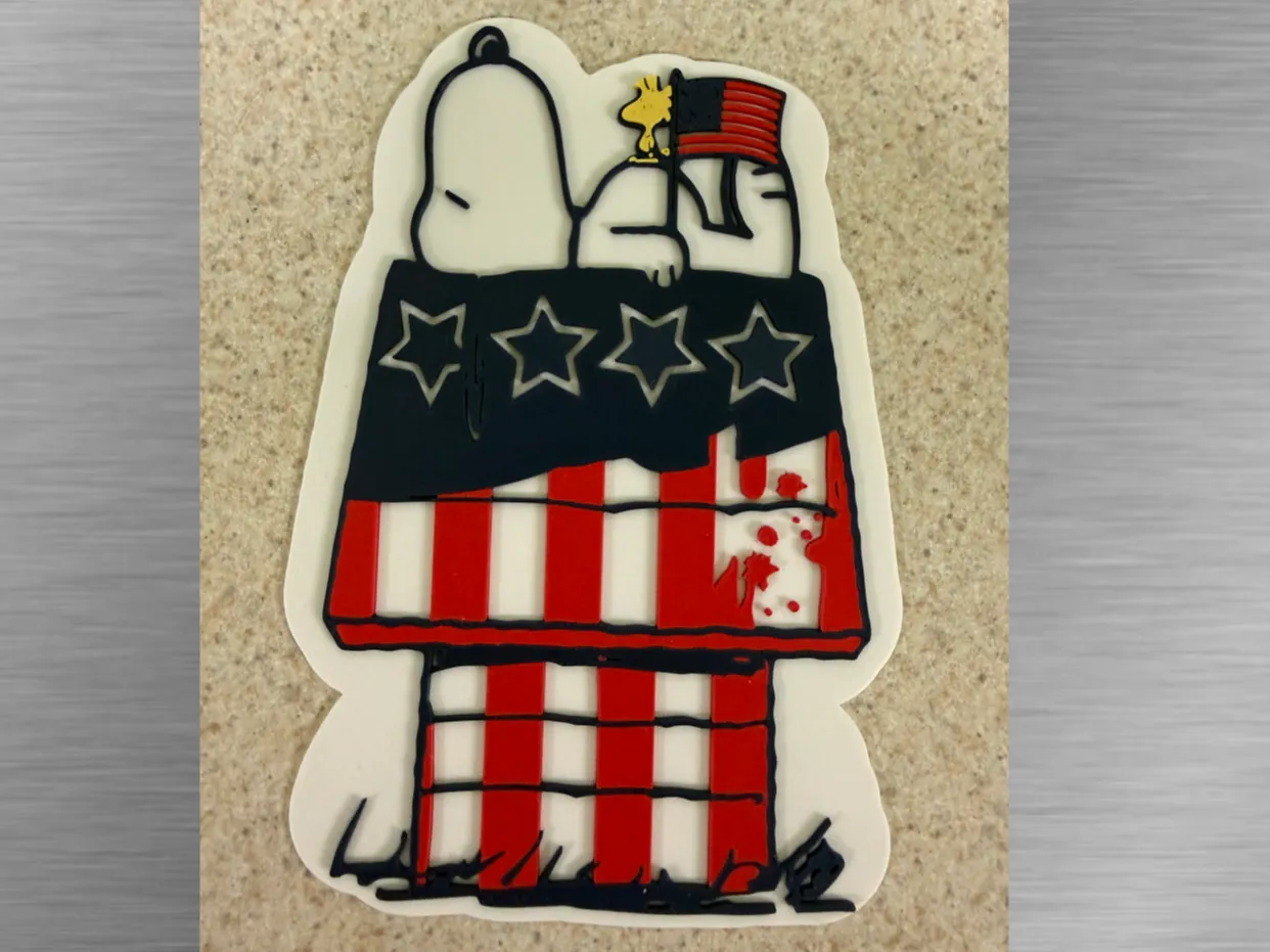 Patriotic-Snoopy Chillin on top of house