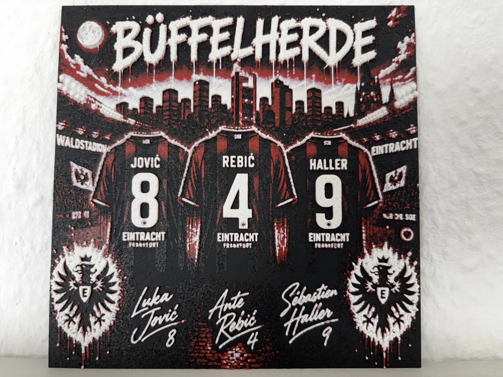 Eintracht Frankfurt Fanart Büffelherde Hueforge
