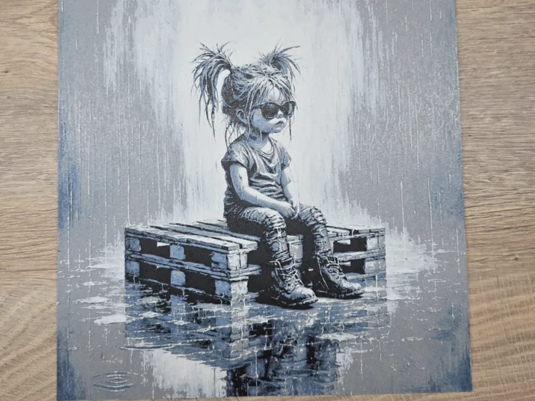 Mädchen auf Palette - Hueforge