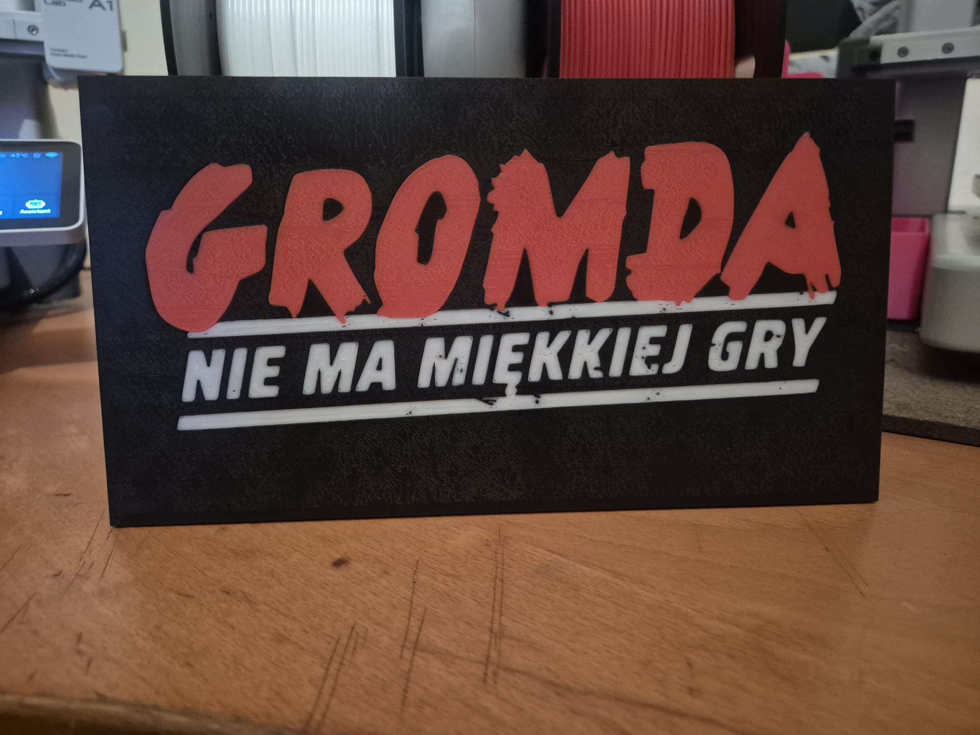 Gromda plate