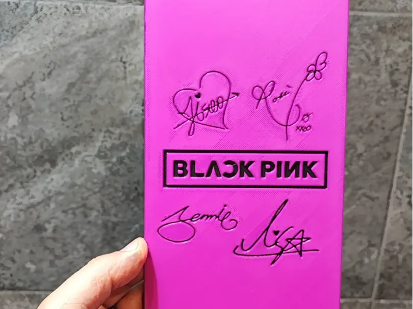Black Pink signatures