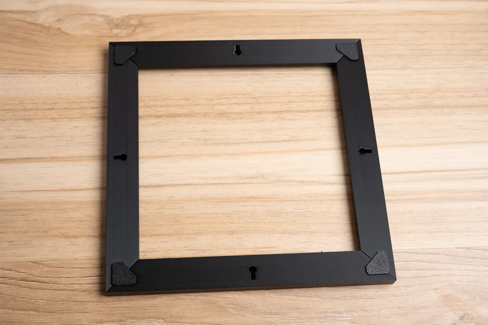 Hueforge Frame for 200x200 Prints with Nail Hook