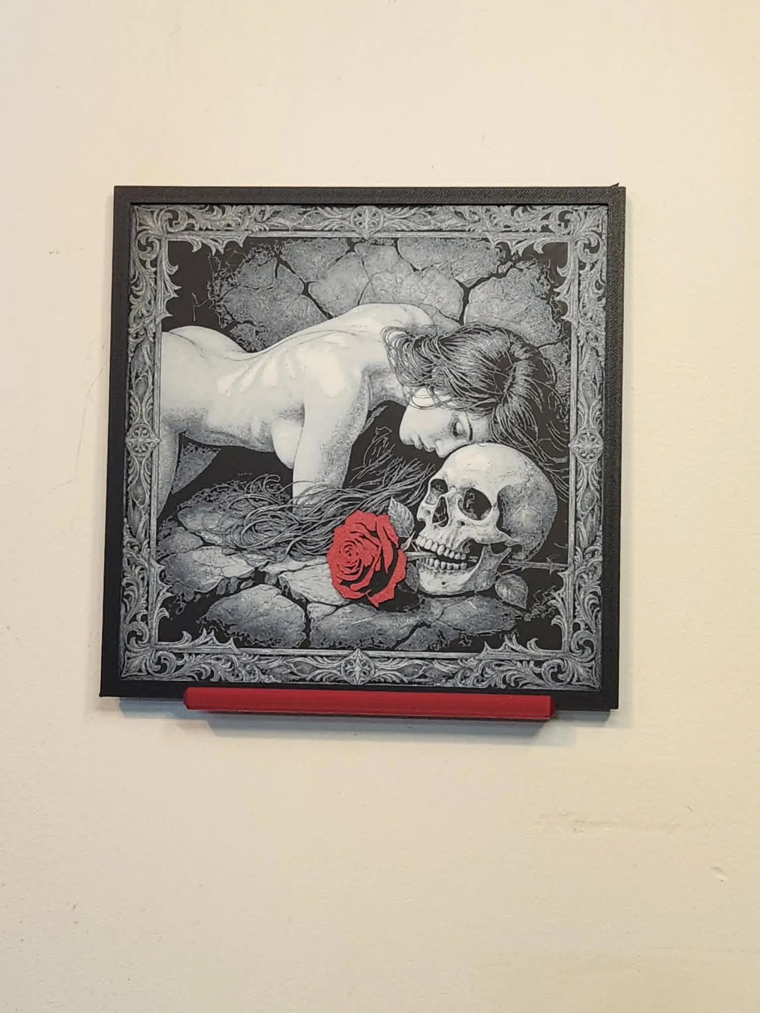 Hueforge - Lady and Skull