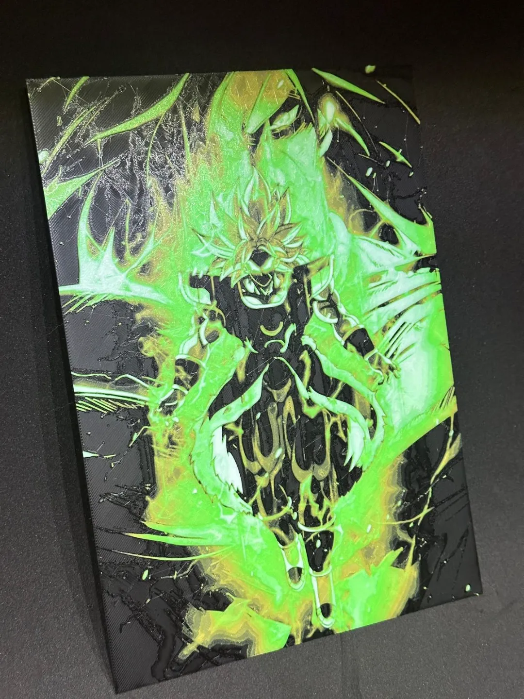 Super Saiyan Broly - HueForge