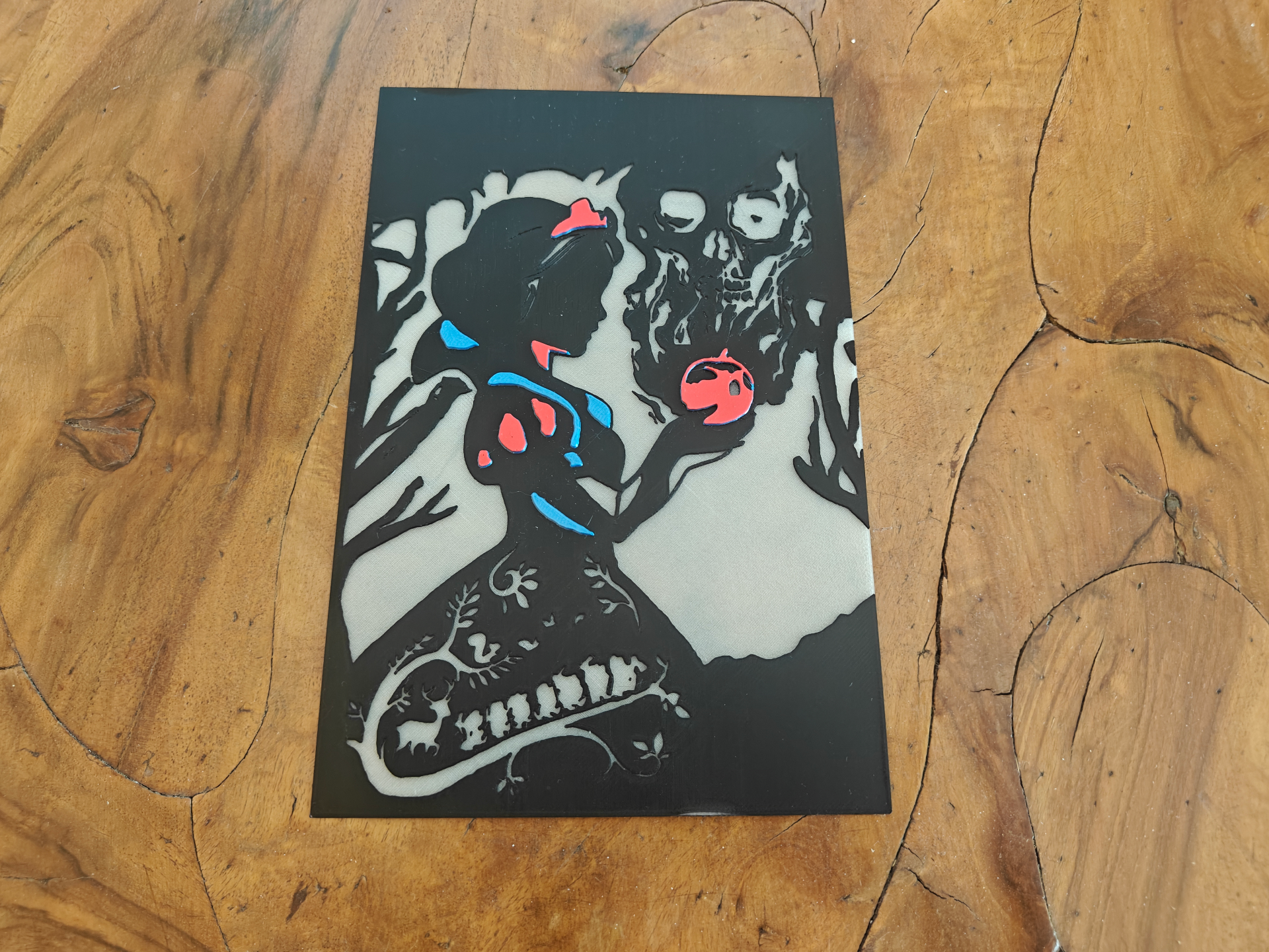 Snow White - Glow Hueforge Art
