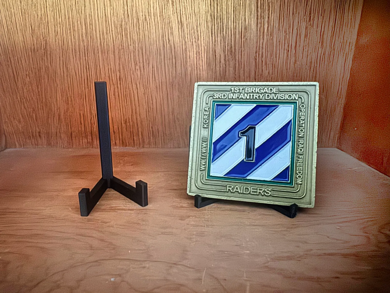 Simple Display Stand Parametric Fully Customizable