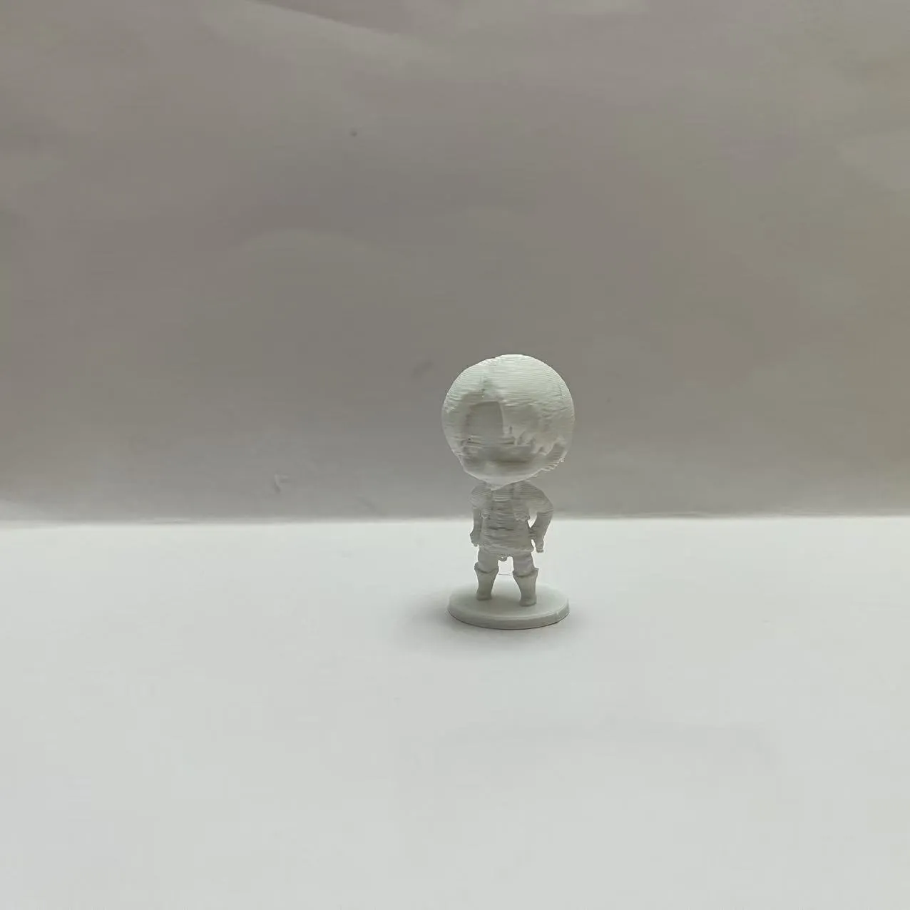 站姿兵长-进击的巨人动漫周边手办摆件-儿童涂色玩具公仔